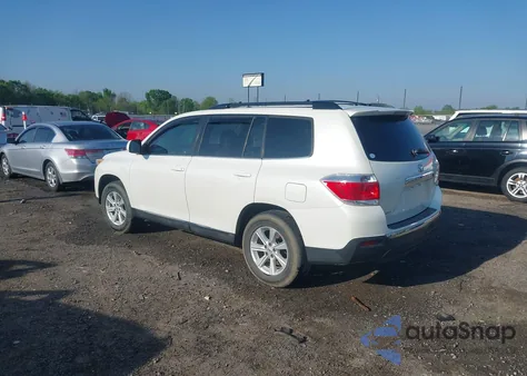 2011 Toyota Highlander Se V6 from USA, damaged, VIN 5TDZK3EH3BS029820
